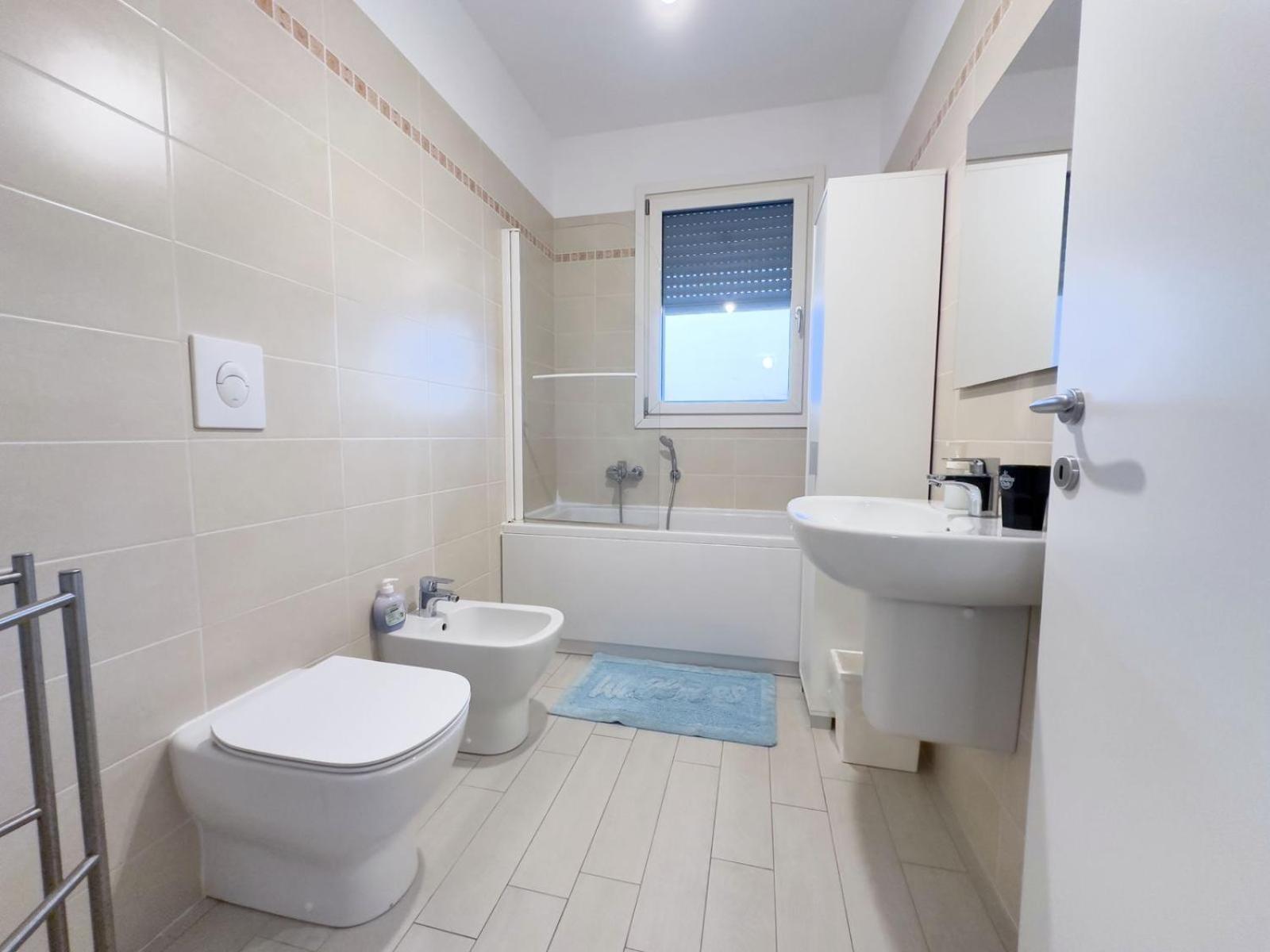 Luxury 3 Bedroom 100 Mq Next To Rho Fiera And San Siro Apartamento